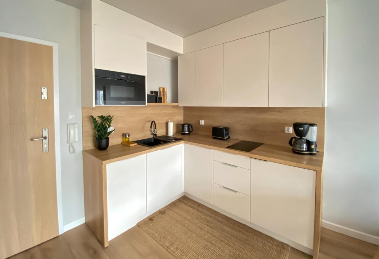 Urokliwy Apartament Haven Nad Morzem+Free Parking Apartment โควอบเซก ภายนอก รูปภาพ